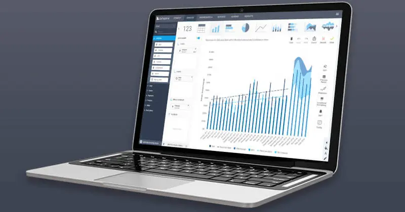 Laptop mit KPI Beispiel in RIB BI+
