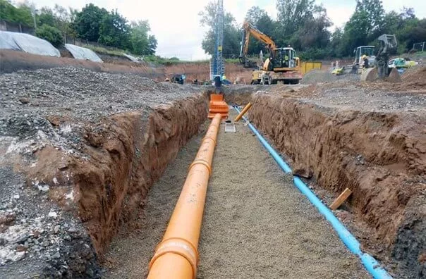 Installation of drainage pipes, Stuttgart